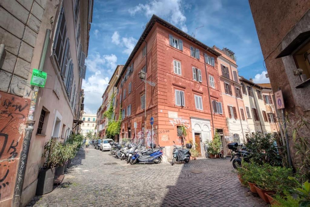 Shabby Apartment @Trastevere Rzym Zewnętrze zdjęcie